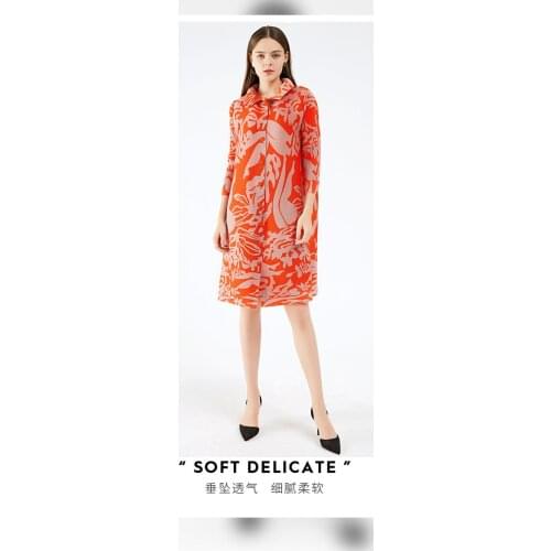 HOT SELLING Miyake fashion turn-down collar three quarter single breasted print windbreaker IN STOCK