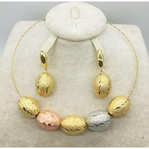 Fashion Dubai gold jewelry set African bridal wedding gift for women Saudi Arabia Necklace Earrings collar jewelry