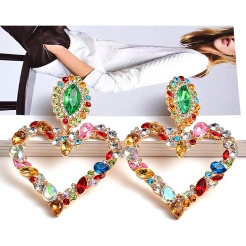 Boutique Glass Crystal Love Heart Pendant Women Dangle Earrings Jewelry Fashion Ladys Party Statement Earrings