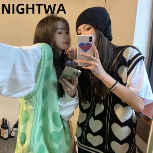 NIGHTWA Women Knitted Vest Heart Autumn Winter High Street Casual Sleeveless Pullover Knitwear New Fashion Korean Streetwear