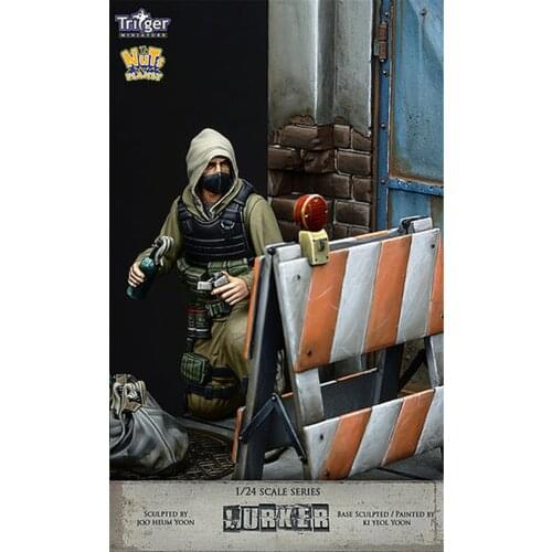 75mm Lurker Soldier Resin Figure 1/24 Scale Model Figure Resin Kit Colorless Self-Assembled Toy