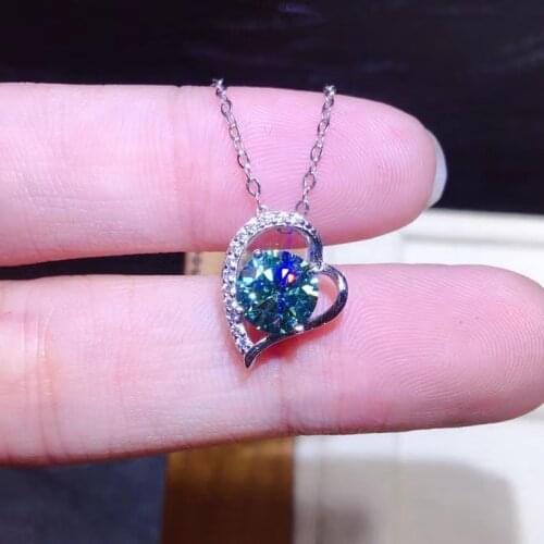 1Ct Heart-shaped Blue-green Moissanite Pendant 925 Sterling Silver Necklace VVS Passed Diamond Test Women Lover Necklace