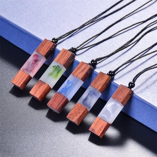 2020 new product Perfume bottle pendant Handmade resin Wood Resin With Bead Marine Solidified Resin Unisex Vintage necklace