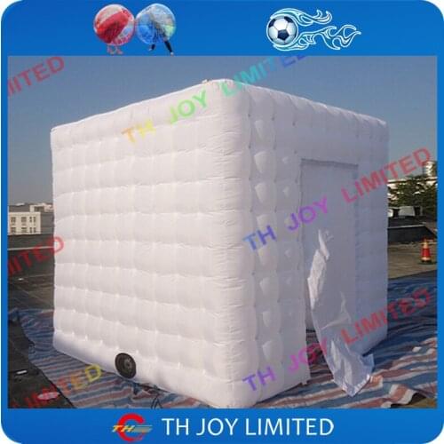 Customized durable oxford wedding inflatable photo booth cubic inflatable photo studio with LED Light for party