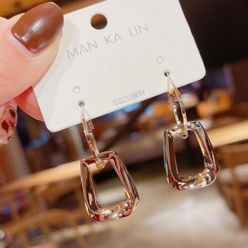 Golden Vintage Metal Geometric Earrings Personality 2021Trend Womens Earrings exquisite Lady Vintage Stud Earrings jewelry