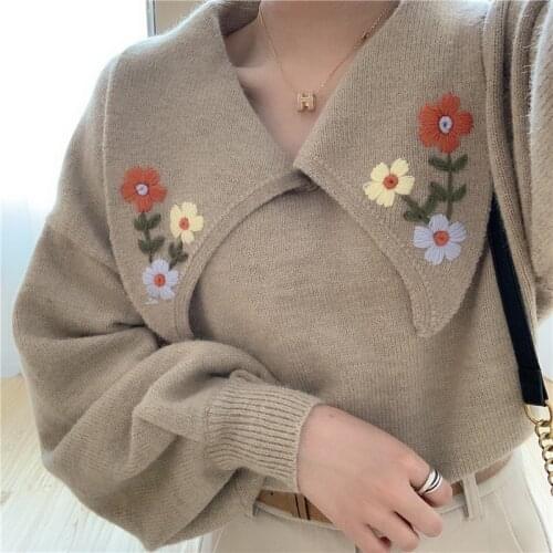 LMQ NEW 2020 Neploe Flower Embroidery Print Chic Knitted Pullover Women V Neck Loose Thicked Casual Sweet Soft Sweaters