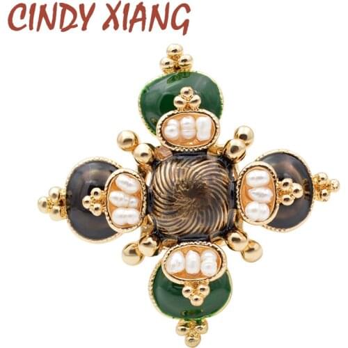 CINDY XIANG Freshwater Pearl Cross Brooches Unisex Baroque Pins Women and Men Jewelry Enamel Broches High Quality New Design