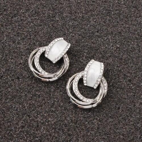 Fashion atmosphere geometric circle earrings temperament ladies accessories kpop minmimalist funky exquisite earrings