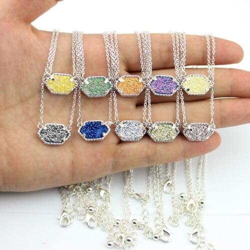 Quartze Mini Oval Pendant Druzy Collar Necklace for Women tone