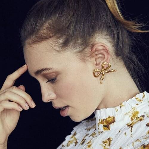 New Cute Gold Color Bowknot Earrings Girl Women Metal Stud Earring Wedding Party Jewelry Valentines Day Birthday Gift