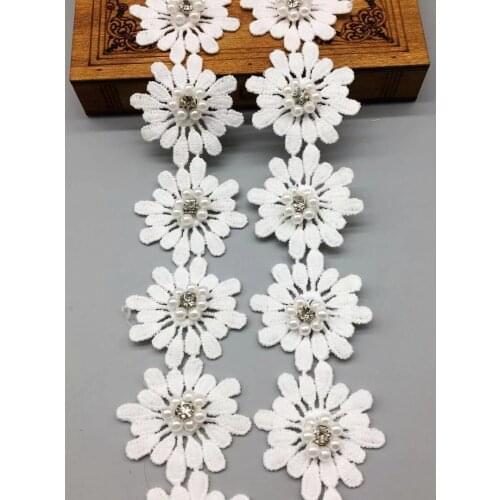20X White Daisy Cotton Pearl Flowers 3D Diamond Embroidered Lace Trim Ribbon Fabric Sewing Supplies Craft For Garment Hat Decor