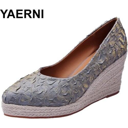 YAERNI Shallow Mouth Shoes Woman Flats Elegant Casual Female Sneakers Autumn Pointed Toe Clogs Platform Dress New Comfortable