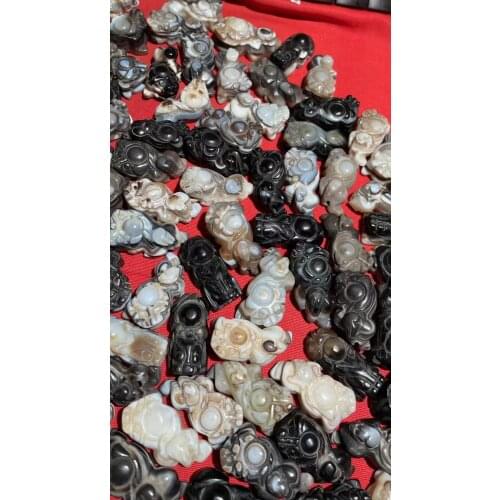 200Pcs/Lot Natural Eyes Agate Bracelet Pendant Amulet DIY Material Carving Pixiu Chinese Ancient Mythical Animal Dragon Son
