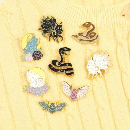 Custom Animal family Enamel Pin Nine Tailed Fox Bat Wolf Snake Brooches Lapel Pin Night Starry Fantasy Forest Badge Jewelry Gift