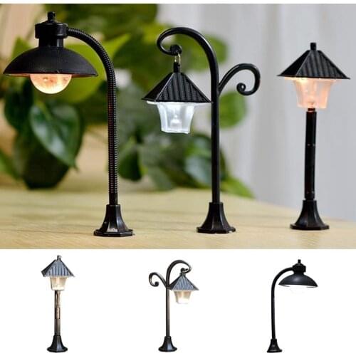 Resin Craft Micro Landscape Home Decor Fairy Garden Miniatures Street Lamp Figurine Streetlight Road Light Model