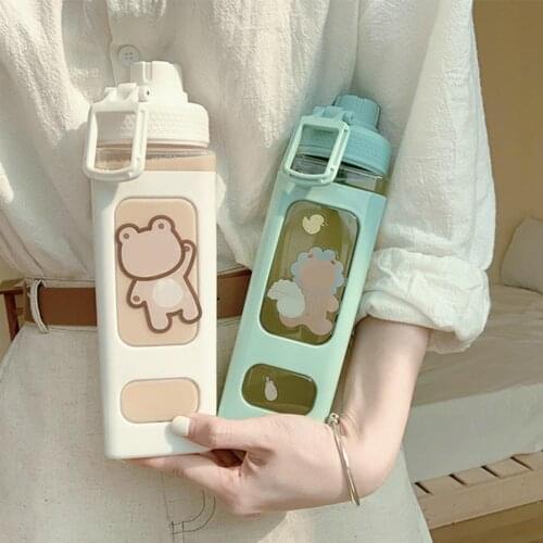 700ml Water Bottle Eco-friendly Durable Cartoon Pattern Portable Cute Plastic Bright-colored Water Cup Supplies for Gift Sports