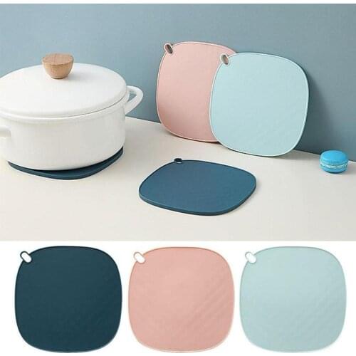1pc Heat Insulation Non-slip Mat Household Insulation Pad Nordic Style Coaster Color Placemat Kitchen Creative Table Pad