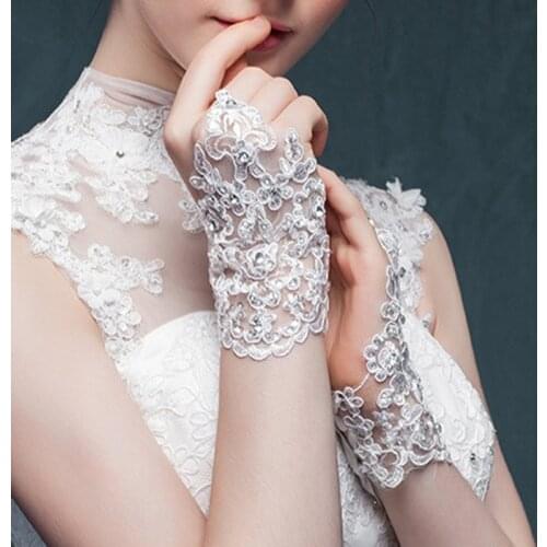 Women High Quality Fingers Short Paragraph Elegant Rhinestone Wedding Gloves