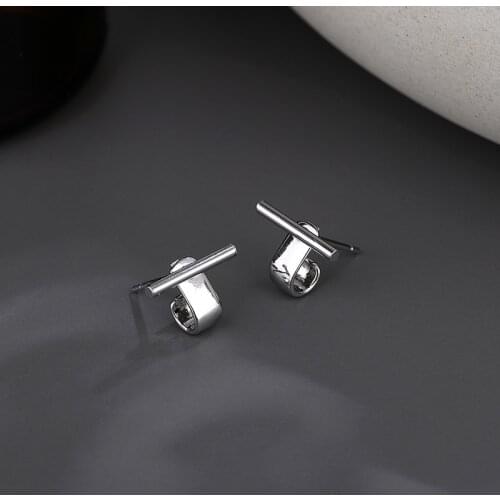 Women Jewelry Geometric Metal Earrings 2021 New Design Hot Selling Silvery Plating Stud Earrings For Girl Lady Gifts