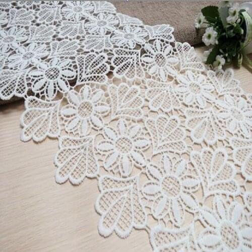 Free shipping 10yards/lot 20cm width exquisite water soluble White embroidery lace trim hair bow home textiles DIY accessory -SC