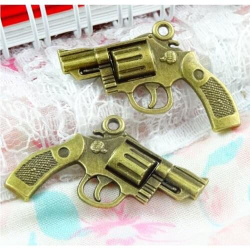 20pcs Antique Bronze Plated Charms Pistol Revolver Gun 24*30MM Charms Findings Accessories DIY Vintage Choker Jewelry Pendant