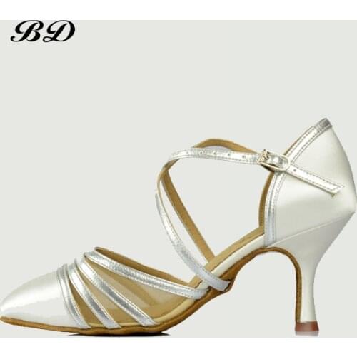2018 NEW Top Dance Shoes Ballroom Women Latin Shoes BD 166 Jazz Modern Tango Waltz White Satin SALSA Adult SHOE GIRL High heels