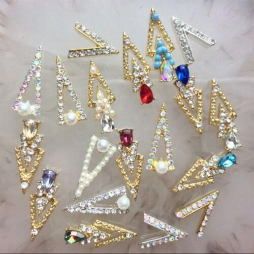 20Pcs Nail Art Ancient Metal Alloy-7*18mm 3D V Shape Jewley With Zircon&Rhinestones Charm Nail Tips DIY Manicure Decorations