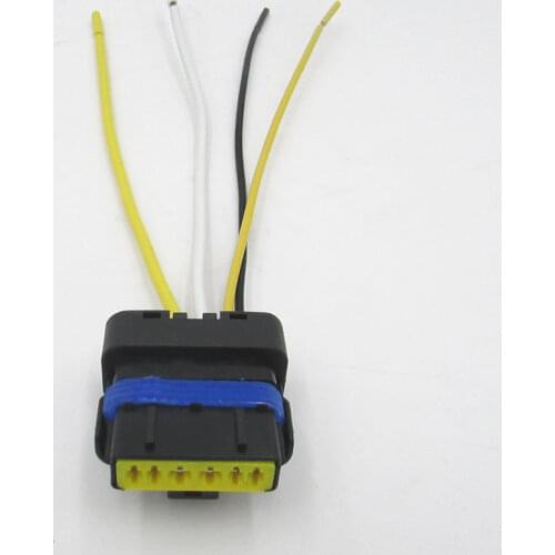 1PCS for Peugeot 307 206 Sega Triumph Electronic Fuel Pump Plug connector; plug-and-socket plug and socket connector