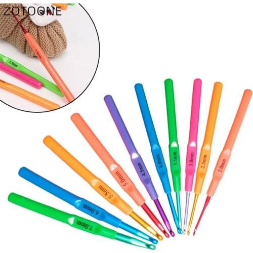 10Pcs/set Multicolor Knitting Needles 2-7mm Alumina Handle Crochet Hook Crochet Needles for Sweater DIY Craft Sewing Tools D