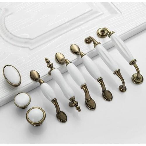 White Ceramic Door Handles European Antique Furniture Handles Drawer Pulls Kitchen Cabinet Knobs and Handles