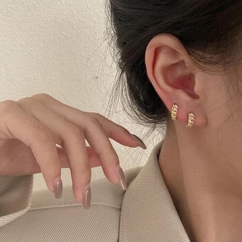 BASICGOLDYAO Piercing Earrings