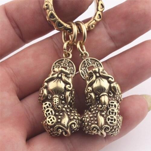 4cm Pixiu Oriental Pure Copper Keychain Lucky Fortune 4cm Pixiu Hand Woven Rope Car Buckle Pendant Mascot Exquisite Pendant