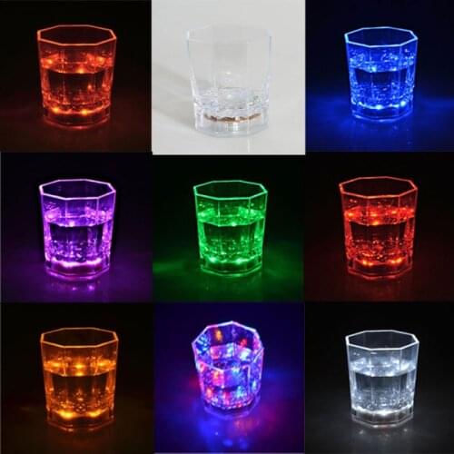 Colorful Flashing Led Light cup Magic Led Champagne Glass Flash Wine Beer Bar Mug Drink Cup for Party Wedding KTV Hogar