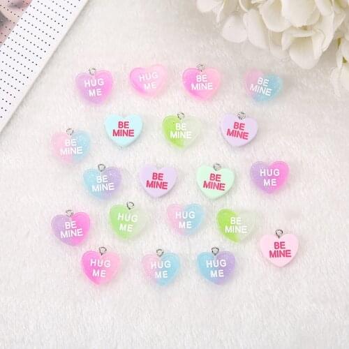 10pcs/lot 18mm*10mm Cuet Gradient Resin Flatback HUG ME BE MINE Heart For Necklace Keychain Pendant DIY Making Accessories