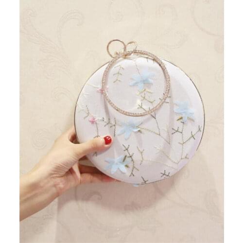 Meloke 2019 hot sales lace flowers evening bags with chain luxury diamond round shaped clutch wallets wedding bags