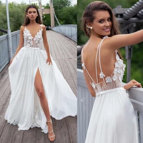 2020 Bohemian Wedding Dresses Spaghetti A Line Appliqued High Side Split Wedding Dress Backless Plus Size Beach Bridal Gowns
