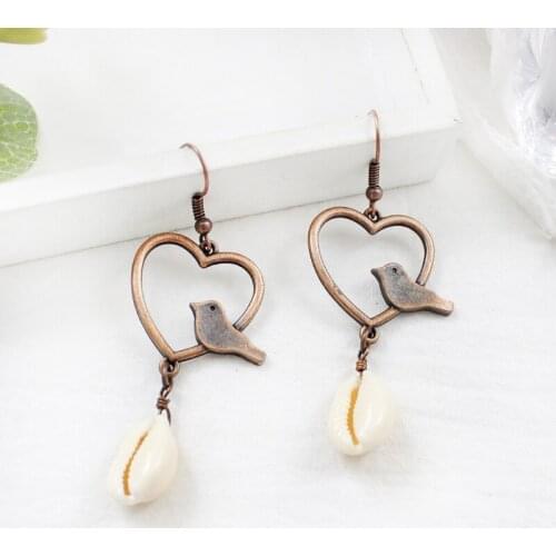 Vintage Ocean Wind Heart Shaped Pendant Earrings Red Copper Birds Natural Shell Pops Earrings Beach Holiday Jewelry