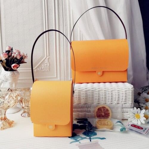 10Pcs Portable Tote Shape Mooncake Cake Boxes Birthday Wedding Party Favors Paper Gift Bag for Packaging Chocolate Candy Box