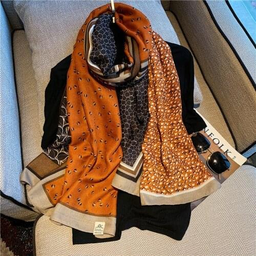 2021 Designer brand women scarf leopard print cotton large size pashmina lady shawls winter warm animal pattern foulard hijabs