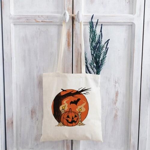 Vintage Pumpkin Halloween Classic Tshirt Woman Punk Clothes Pumpkin Scene Halloween Clothes Women Plus Size Tee Bat Print