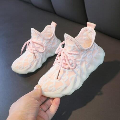 2021 Spring Summer Breathable Mesh Boys Sneakers Black Beige Pink Girls Jogging Sneakers Sports Shoes Soft Kids Trainers