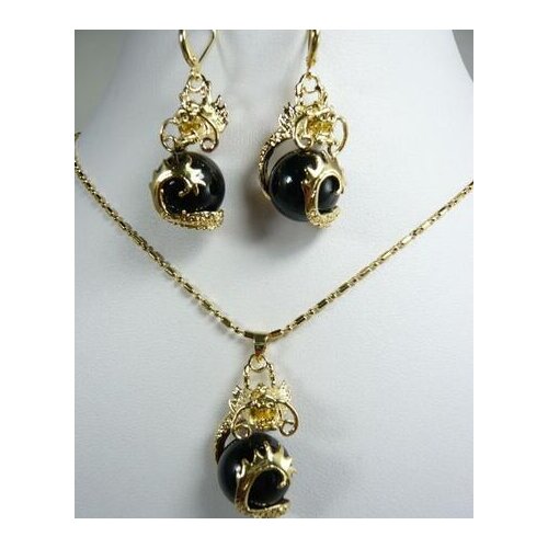 Good Beautiful Black jade Dragon Pendant Necklace Earring set
