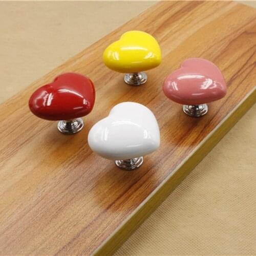 Colorful heart-shaped ceramic handle modern simple wardrobe drawer cupboard door Chinese single-hole furniture hardware handle