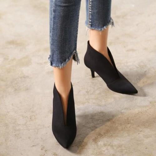 Black Red Frosted Leather Ankle Boots 2020 New Autumn Winter Womens High Heels Pointed Toe Fine Heels V Mouth Women Booties