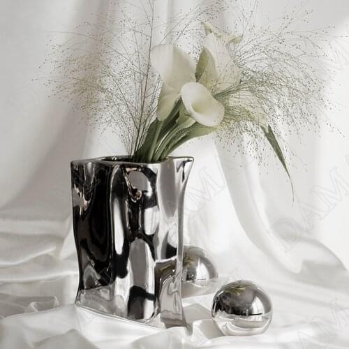 European Ceramic Vase Art Silver Decor Living Room Flower Vase Bedroom Desktop Dried Flowers Organizer Home Decoration Modern