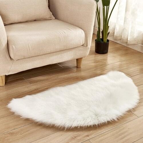 Artificial Wool Carpet Anti-Slip Faux Fur Semicircle Rug Floor Mat for Living Room Solid Home Floor Mat