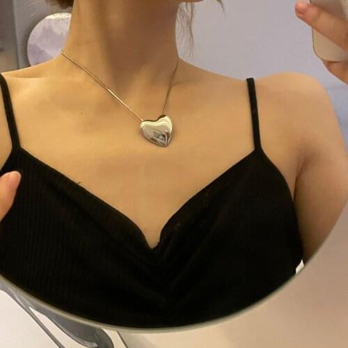 Hiphop Big Heart Pendant Necklace for Women Chunky Jewelry Vintage Snake Chain Chokers Necklaces Metal Bijoux Female Wholesale