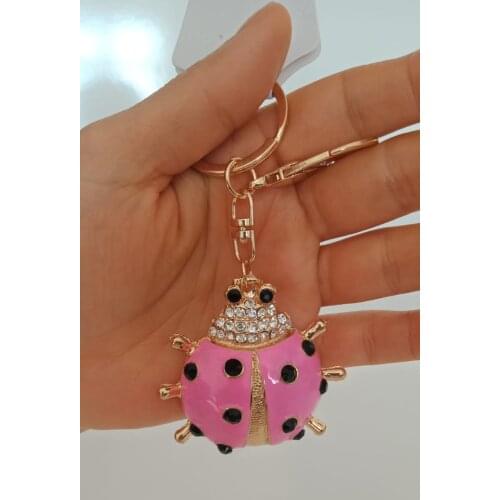 Uğur böceği Şık metal anahtarlık Göz alıcı anahtarlık Çanta aksesuarı Cüzdan süsü Zarif ve Şık