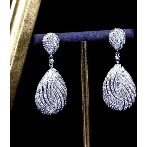 2021 Luxury Big Water Drop Long Stunning White Cubic Zirconia Stone Setting Luxury Water Drop Long Earring Women Party Jewelry