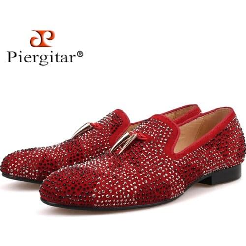 New red and black suede men shoe with gold tassel and exquisite crystal men wedding and party loafers men dress shoes mens flat